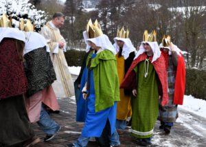 Einzug zum Einholungsgottesdienst