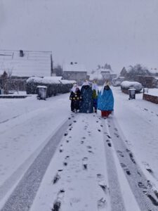 Sternsingen bei Schnee und Kälte